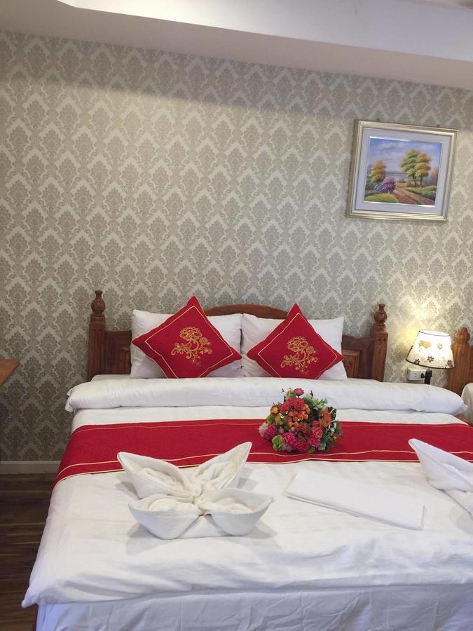 Golden Lotus Namkhan View Luang Prabang Exterior foto